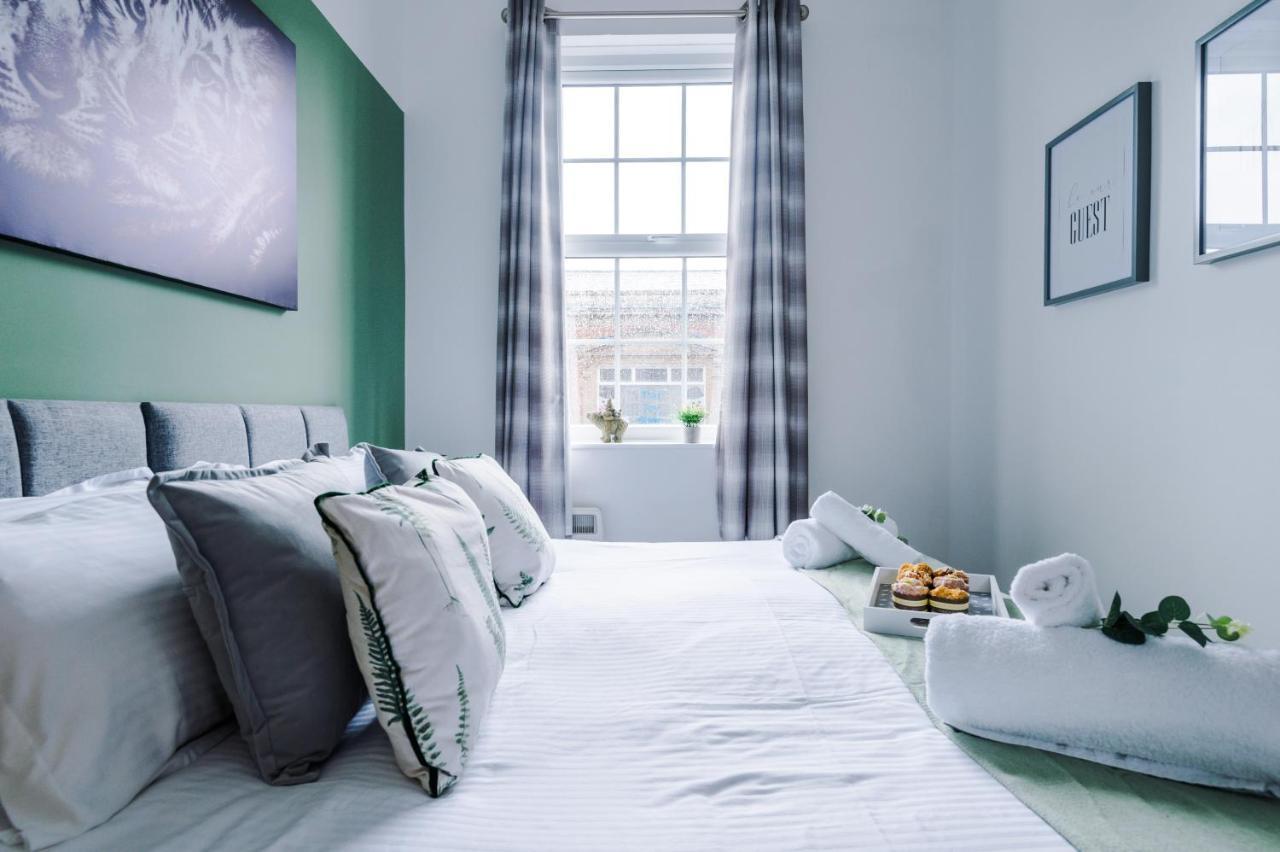 Bright 1-Bed Apartment In Chester By 53 Degrees Property, Ideal For Professionals & Couples, Great Location - Sleeps 4 المظهر الخارجي الصورة