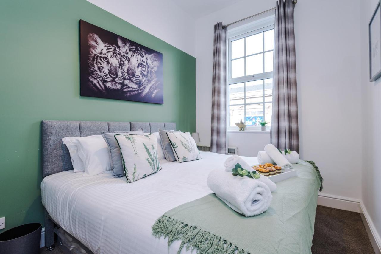 Bright 1-Bed Apartment In Chester By 53 Degrees Property, Ideal For Professionals & Couples, Great Location - Sleeps 4 المظهر الخارجي الصورة